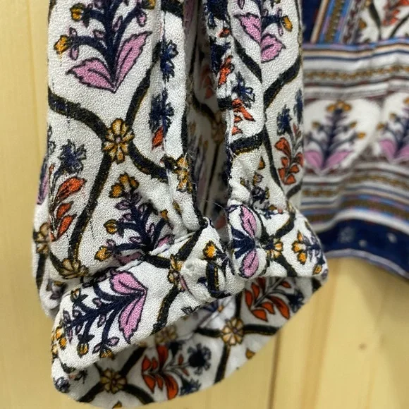 🥰😍Daniel Rainn Boho Country Blue & Purple Colorful Flowing Top - Picture 5 of 12